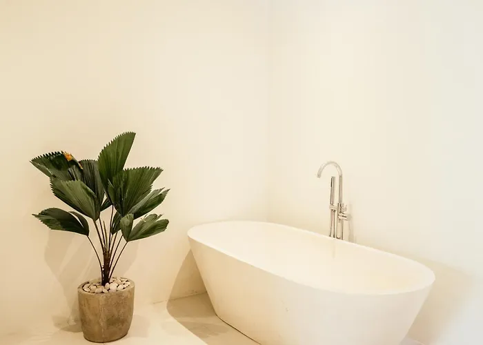 Luxe With Pool & Breakfast Prime Location * チャングー