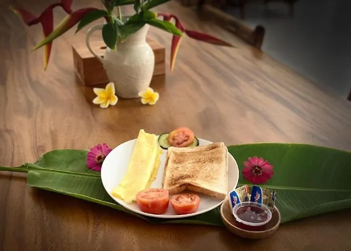 Luxe With Pool & Breakfast Prime Location アパート